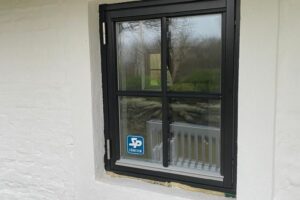 https://hoganasrenovering.se/wp-content/uploads/2021/03/renovering-hus-viken13-300x200.jpeg